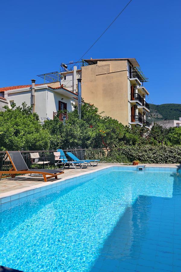 Hotel Aggeliki Скопелос Экстерьер фото